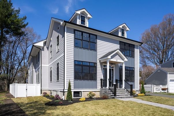 Exterior, Facade, Georgian