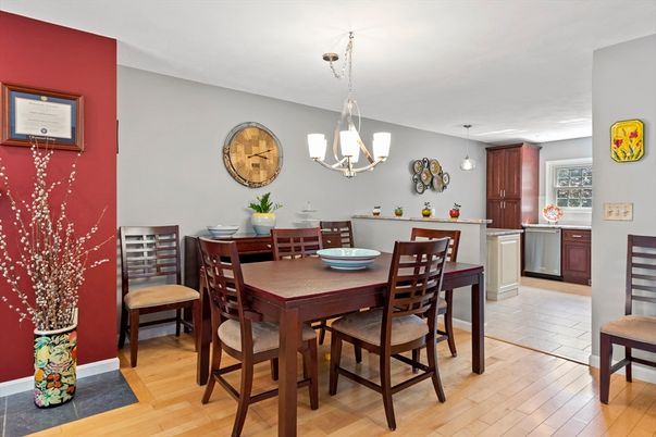 Dining room, Interior, Kitchen, Pendant Lights, Wood Texture Flooring