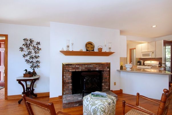 Fireplace, Interior, Kitchen, Recessed Lighting, Wood Texture Flooring