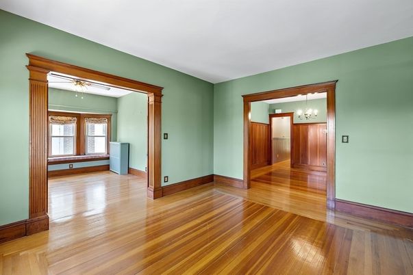Chandelier, Empty room, Interior, Wood Texture Flooring