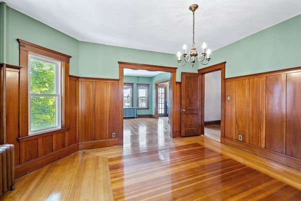 Chandelier, Empty room, Interior, Wood Texture Flooring