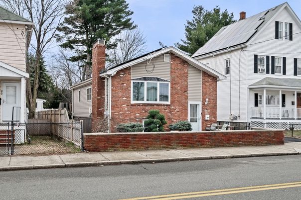 Exterior, Facade, Brick Facade, Solar Panels, Queen Anne Victorian