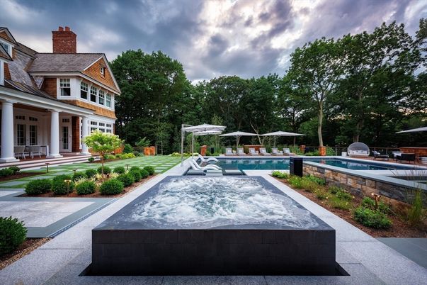Exterior, Hot Tub, Pool