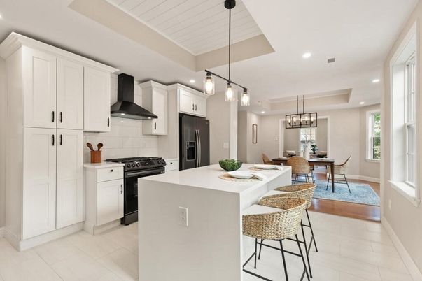 Chandelier, Dining room, Interior, Kitchen, Pendant Lights, Recessed Lighting, Stainless Steel Appliances, Wood Texture Flooring