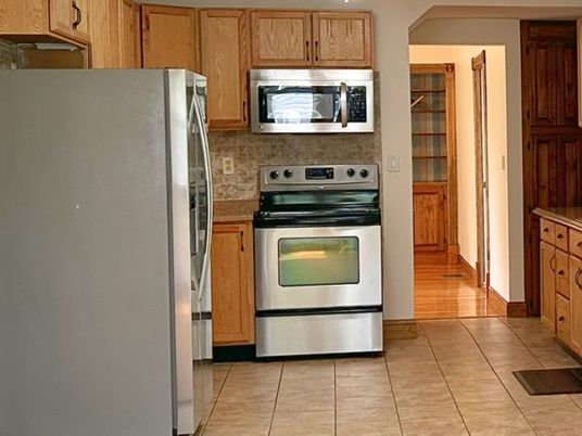 Interior, Kitchen, Stainless Steel Appliances, Wood Texture Flooring