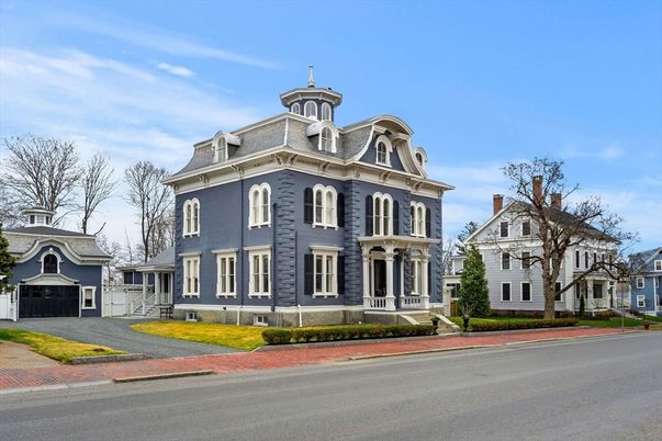 Attached, Exterior, Facade, Georgian