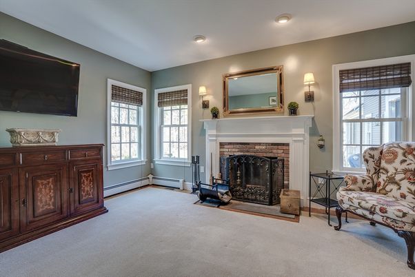 Fireplace, Interior, Recessed Lighting