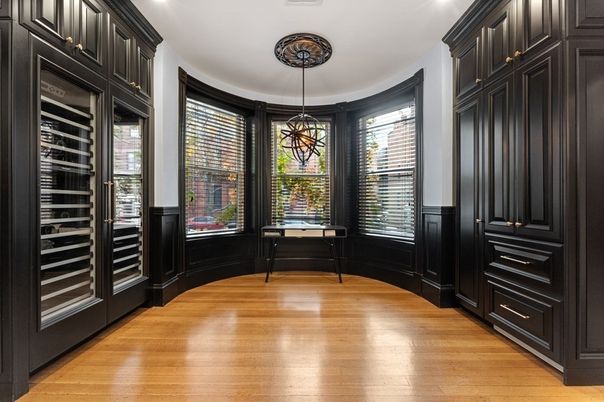 Interior, Pendant Lights, Wood Texture Flooring