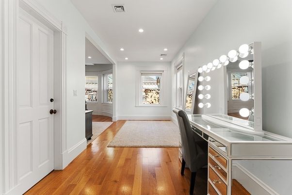 Home Office, Interior, Recessed Lighting, Wood Texture Flooring