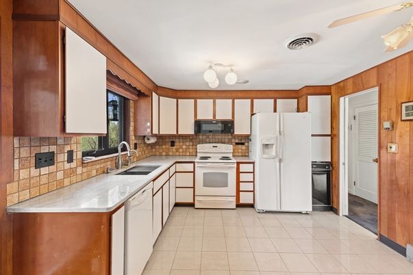 Interior, Kitchen