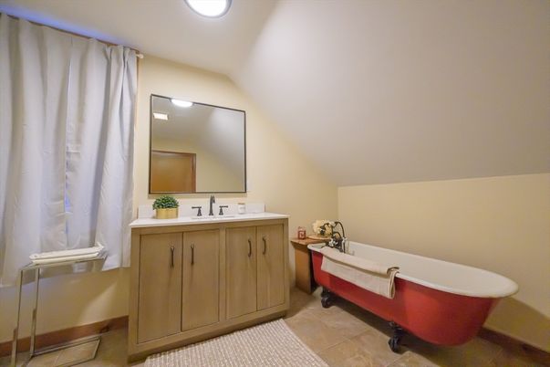 Bathroom, Free Standing Baths, Interior, Recessed Lighting