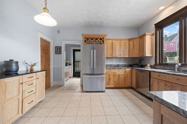 Interior, Kitchen, Pendant Lights, Recessed Lighting, Stainless Steel Appliances