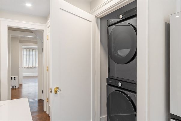 Interior, Recessed Lighting, Utility Closets, Washer, Wood Texture Flooring
