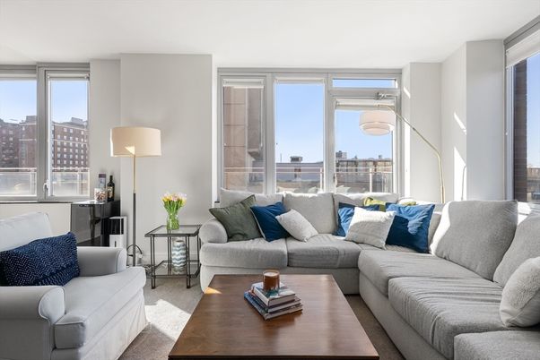 Interior, Living room, Water