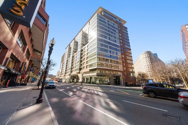 Exterior, Facade, Condo Building