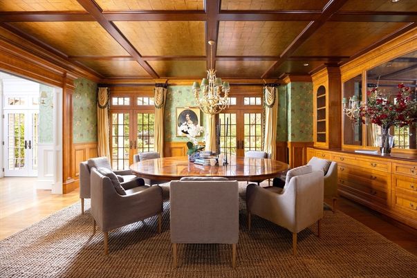 Chandelier, Dining room, Interior, Recessed Lighting, Wooden Beams, Wooden Ceilings, Wood Texture Flooring