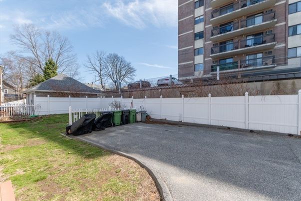 Backyard, Detached Garage, Exterior