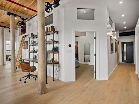 Home Office, Interior, Recessed Lighting, Wooden Beams, Wooden Ceilings, Wood Texture Flooring