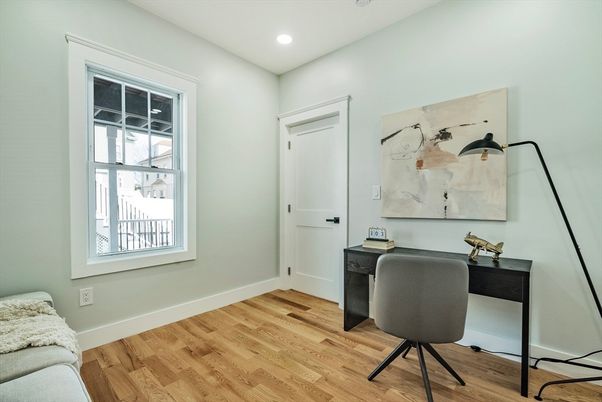 Home Office, Interior, Recessed Lighting, Wood Texture Flooring