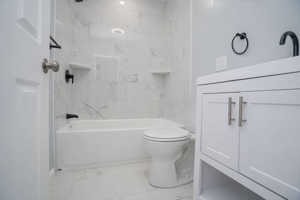 Bathroom, Interior, Marble, Marble Walls