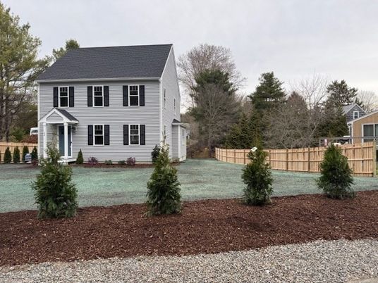 Attached, Backyard, Exterior, Facade, Georgian