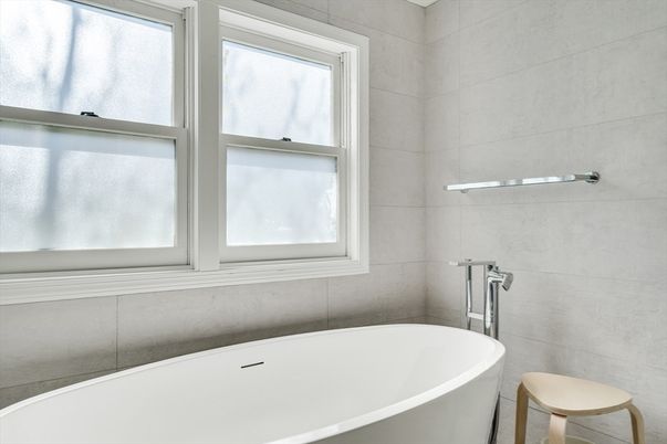 Bathroom, Free Standing Baths, Interior