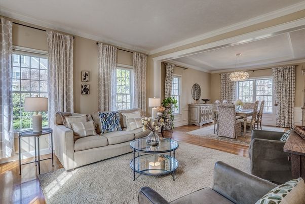Chandelier, Dining room, Interior, Living room, Wood Texture Flooring