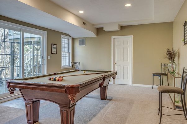 Billiard Table, Game Room, Interior, Recessed Lighting