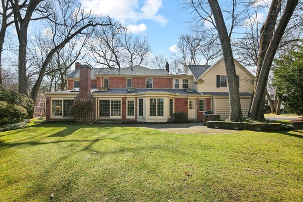 Backyard, Exterior, Facade, Brick Facade, Georgian