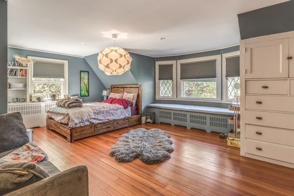Bedroom, Interior, Pendant Lights, Wood Texture Flooring