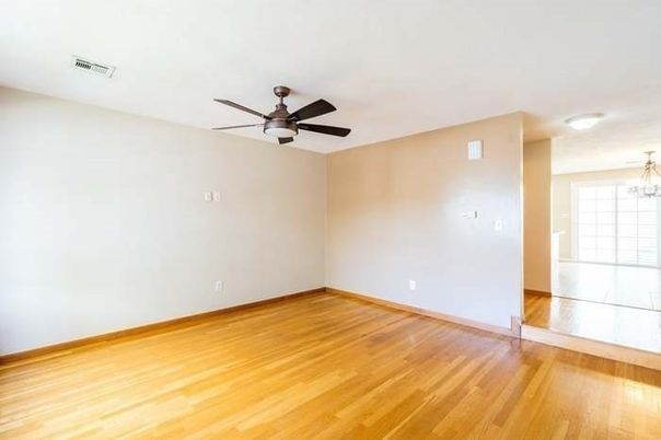 Chandelier, Empty room, Interior, Wood Texture Flooring