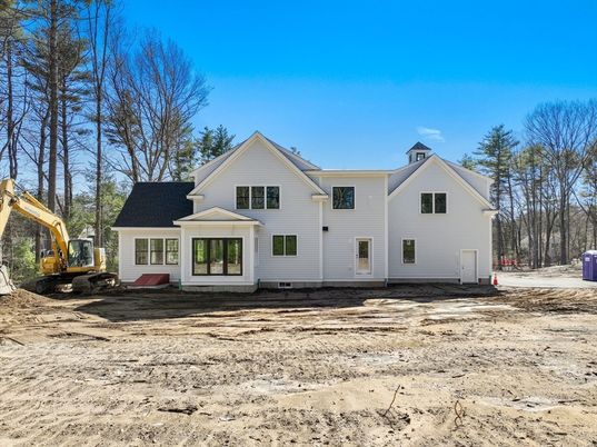 Backyard, Exterior, Facade, Playground, Farmhouse