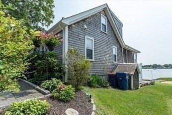 Backyard, Exterior, Water