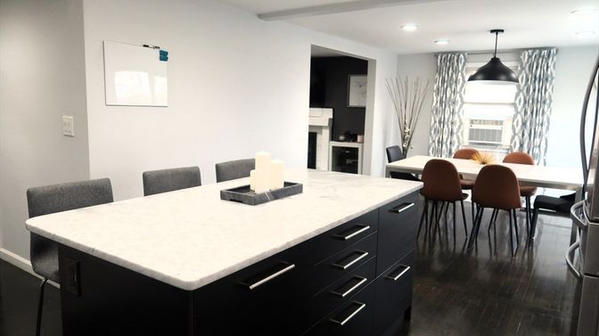 Dining room, Interior, Kitchen, Pendant Lights, Recessed Lighting, Wood Texture Flooring
