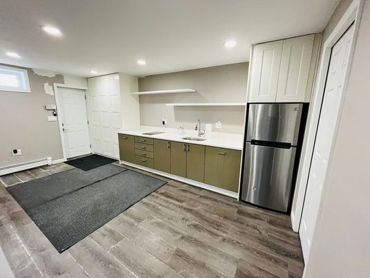 Interior, Kitchen, Recessed Lighting, Wood Texture Flooring