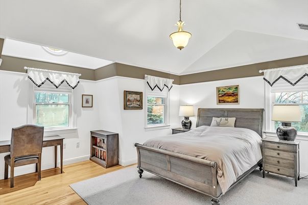 Bedroom, Interior, Pendant Lights, Wood Texture Flooring
