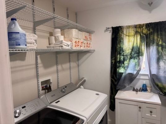 Interior, Utility Closets, Washer