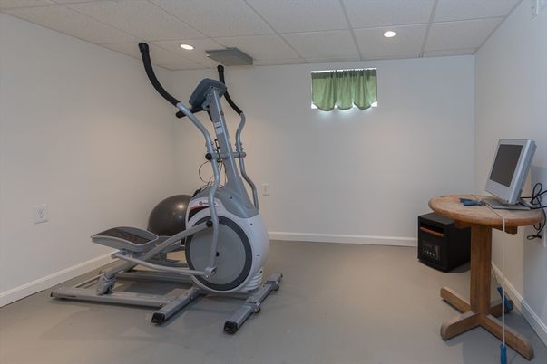 Fitness Equipment, Interior, Recessed Lighting
