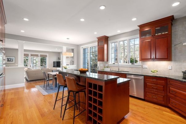 Dining room, Interior, Kitchen, Living room, Pendant Lights, Recessed Lighting, Stainless Steel Appliances, Wood Texture Flooring