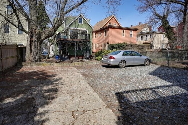 Backyard, Exterior, Facade, Queen Anne Victorian