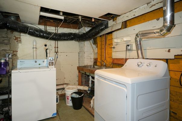 Interior, Washer