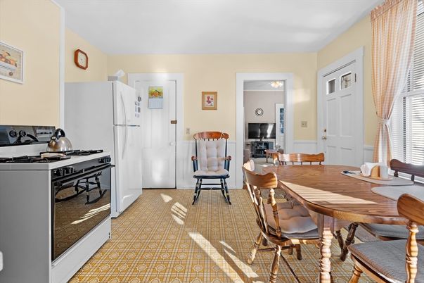 Dining room, Interior, Kitchen