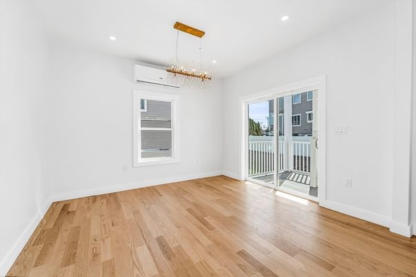 Empty room, Interior, Pendant Lights, Recessed Lighting, Wood Texture Flooring
