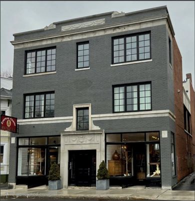 Exterior, Facade, Brick Facade, Rowhouse
