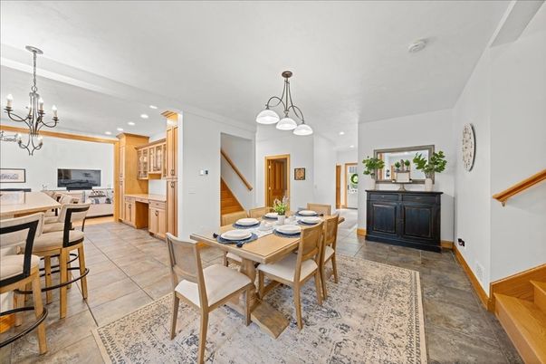 Chandelier, Dining room, Interior, Kitchen, Living room, Pendant Lights, Recessed Lighting