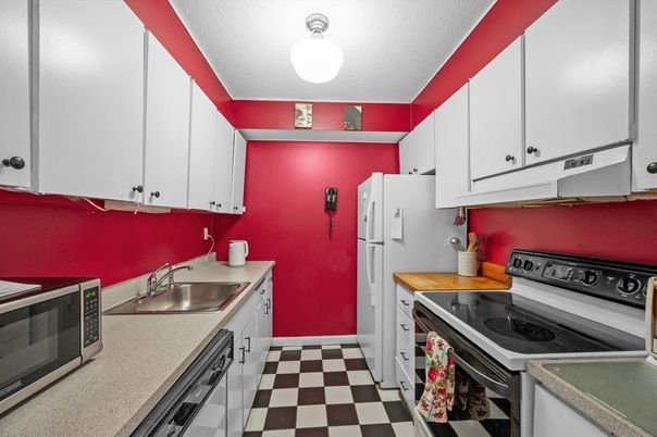 Interior, Kitchen