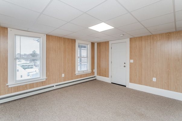 Empty room, Interior, Recessed Lighting, Wooden Walls