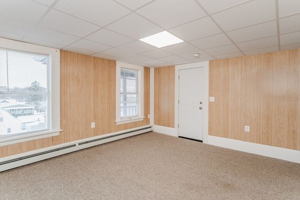 Empty room, Interior, Recessed Lighting, Wooden Walls