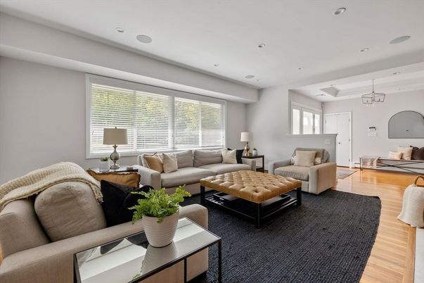 Interior, Living room, Pendant Lights, Recessed Lighting, Wood Texture Flooring
