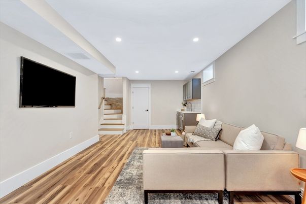 Interior, Living room, Recessed Lighting, Wood Texture Flooring